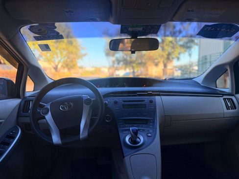 Used 2010 Toyota Prius One FWD image 9