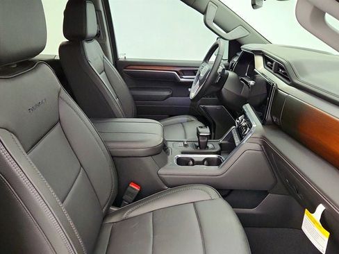 Used 2025 GMC Sierra 1500 Denali image 23