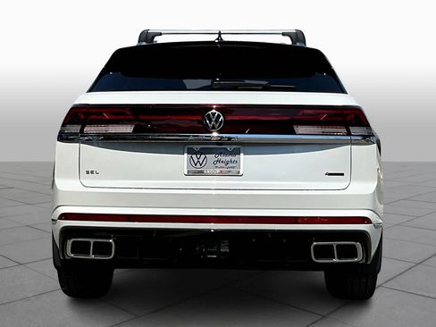 New 2026 Volkswagen Atlas Cross Sport SEL Premium R-Line AWD/4WD image 4