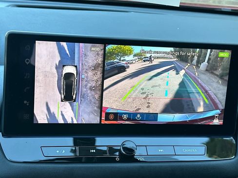 New 2026 Nissan Rogue Platinum image 24