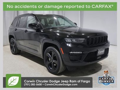 Used 2023 Jeep Grand Cherokee Limited w/ Black Appearance Package