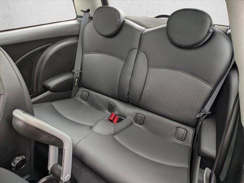 Used 2009 MINI Cooper Hardtop FWD image 17