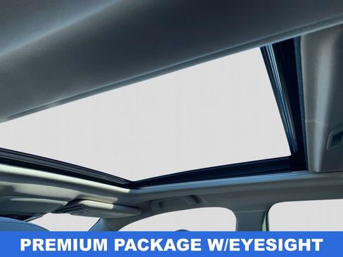 Used 2023 Subaru Forester Premium image 8