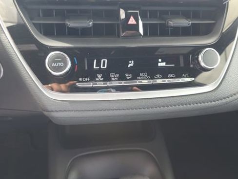 Used 2023 Toyota Corolla SE FWD image 21