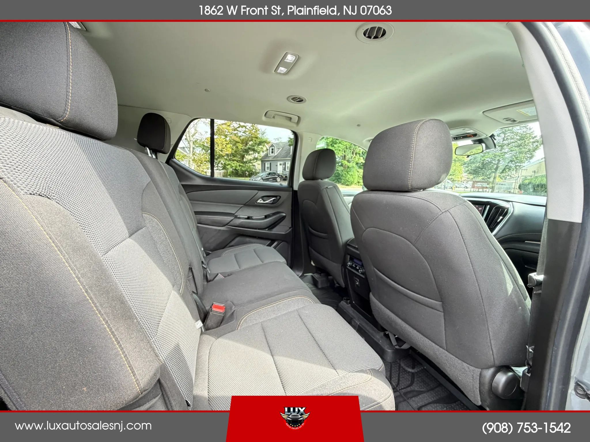 Used 2021 Chevrolet Traverse LS AWD/4WD image 39