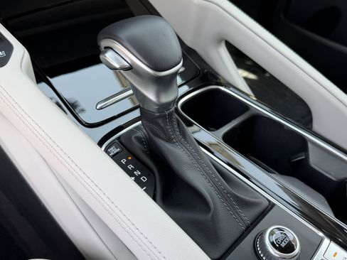 Certified 2022 Kia Telluride SX FWD image 24