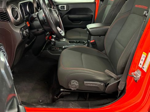 Used 2019 Jeep Wrangler Unlimited Rubicon image 17