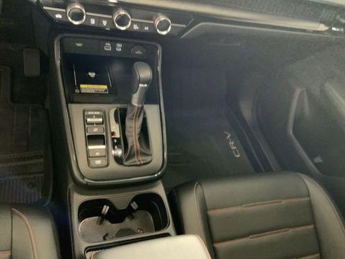 Used 2025 Honda CR-V Sport Touring image 22
