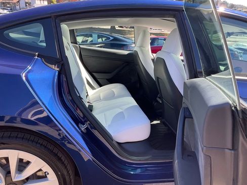 Used 2023 Tesla Model 3 Standard Range image 51