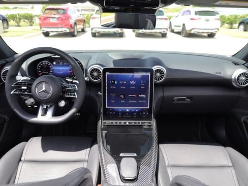 Certified 2022 Mercedes-Benz SL 63 AMG 4MATIC image 20