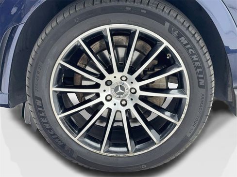 Used 2022 Mercedes-Benz GLE 350 4MATIC w/ AMG Line Exterior image 55