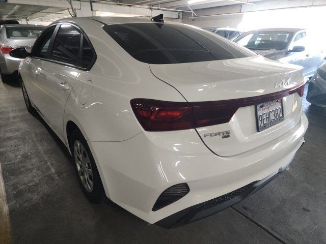 Used 2023 Kia Forte LX FWD image 4
