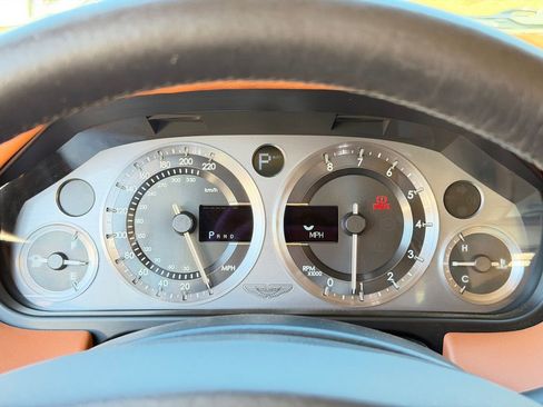 Used 2006 Aston Martin DB9 Volante image 6