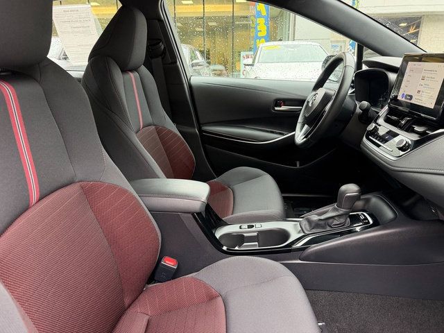 Certified 2024 Toyota Corolla SE FWD image 3