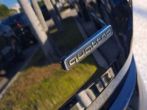 New 2026 Audi Q7 2.0T Premium image 6