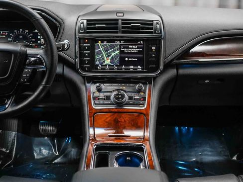 Used 2019 Lincoln Continental w/ Equipment Group 500A image 16