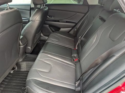 Used 2023 Hyundai Elantra Limited FWD image 28