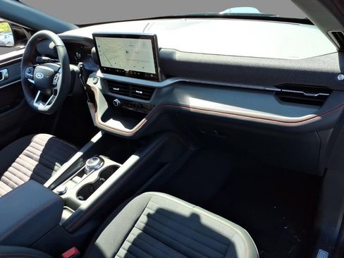 New 2026 Ford Explorer ST-Line image 12