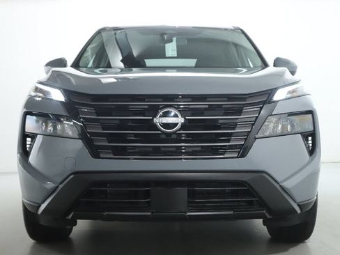 Certified 2026 Nissan Rogue SV w/ Cold Weather Package AWD/4WD image 6
