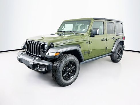 Used 2022 Jeep Wrangler Unlimited Sport AWD/4WD image 3