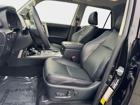 Certified 2024 Toyota 4Runner Limited AWD/4WD image 15