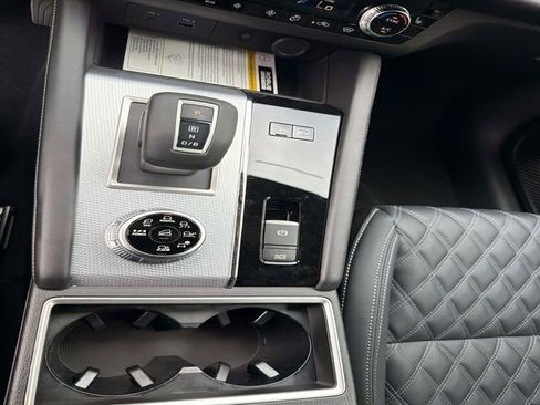 New 2026 Nissan Rogue Platinum AWD/4WD image 26