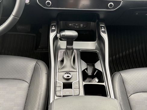 Used 2025 Kia Sorento EX w/ Panoramic Sunroof Package FWD image 32