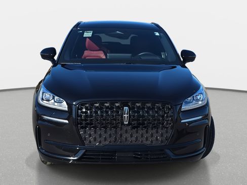 New 2026 Lincoln Corsair Reserve image 2