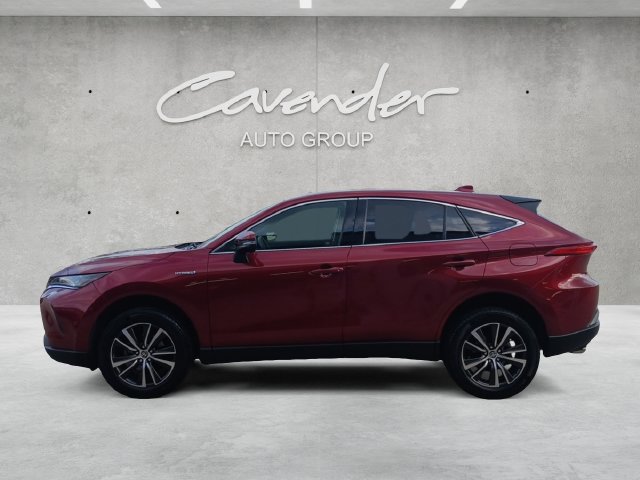 Used 2021 Toyota Venza LE AWD/4WD image 14
