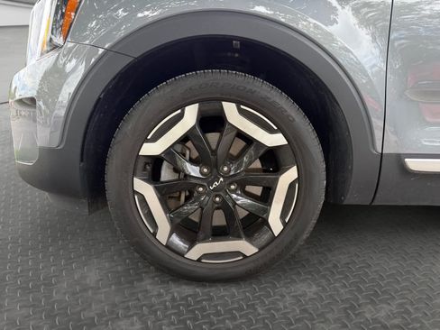 Used 2024 Kia Telluride S w/ S Sunroof Package AWD/4WD image 9