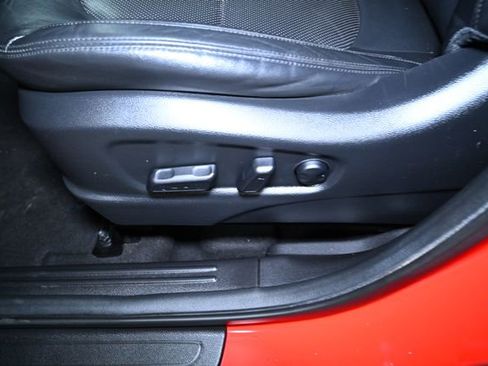 Used 2015 Kia Soul ! w/ Sun & Sound Package image 25