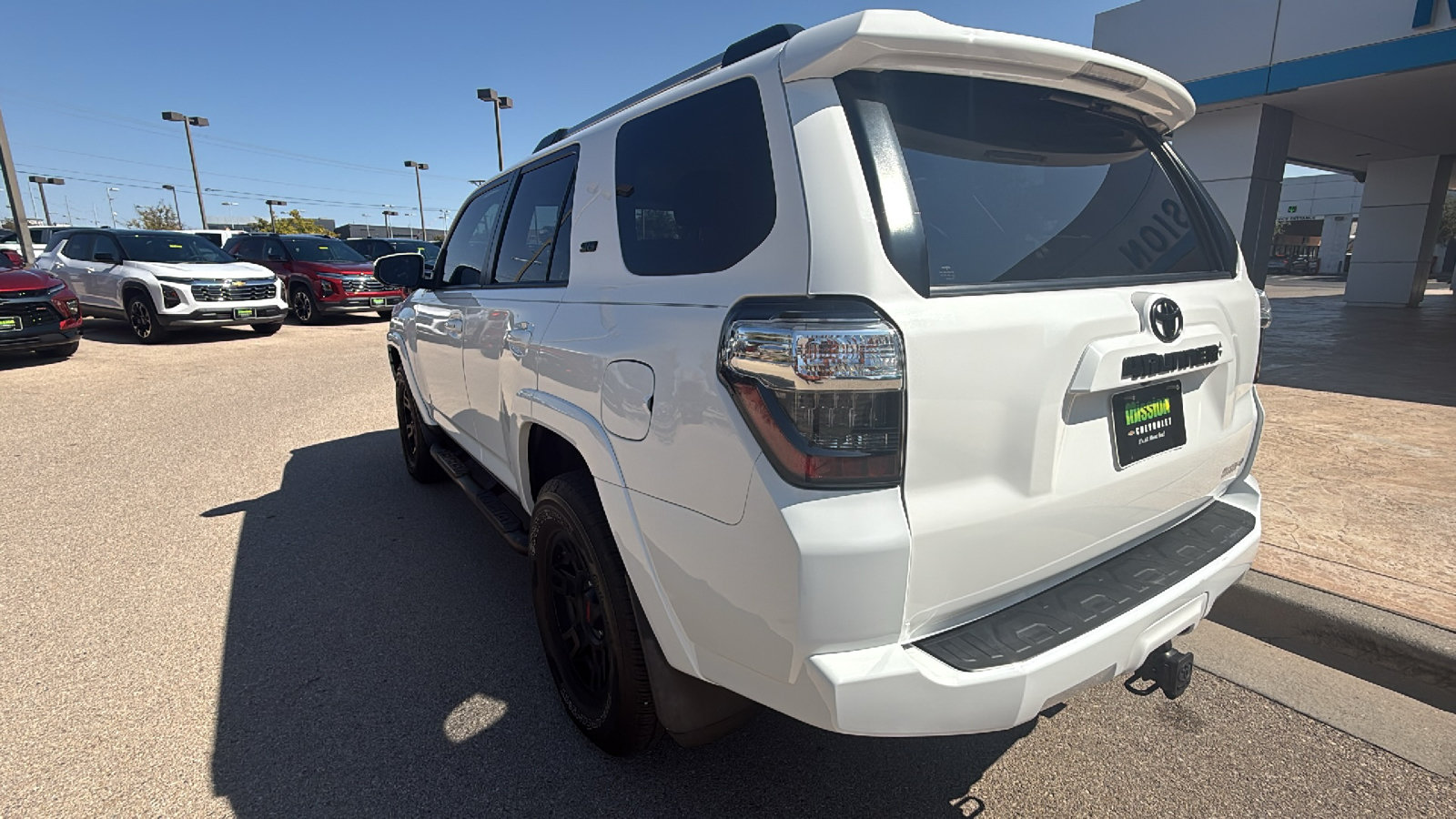 Used 2020 Toyota 4Runner SR5 Premium AWD/4WD image 5