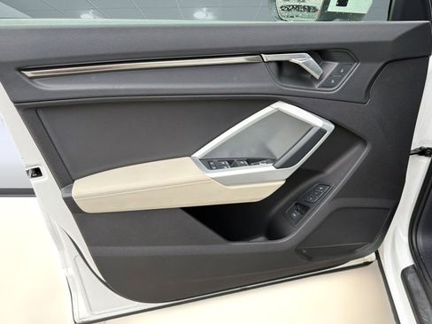 Used 2022 Audi Q3 2.0T Premium image 21