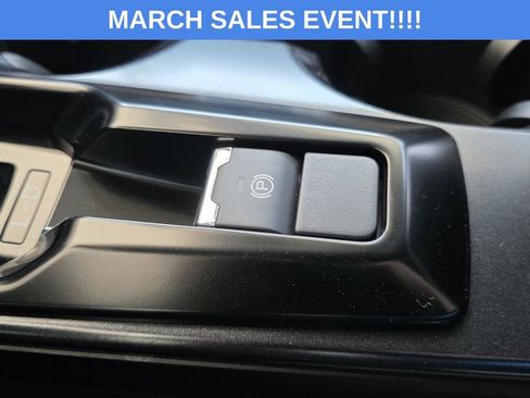 Used 2026 Subaru Forester Premium image 23