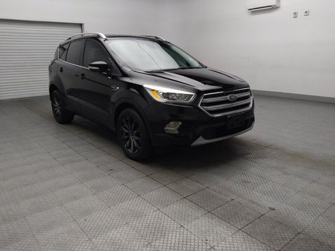 Used 2017 Ford Escape Titanium FWD image 13