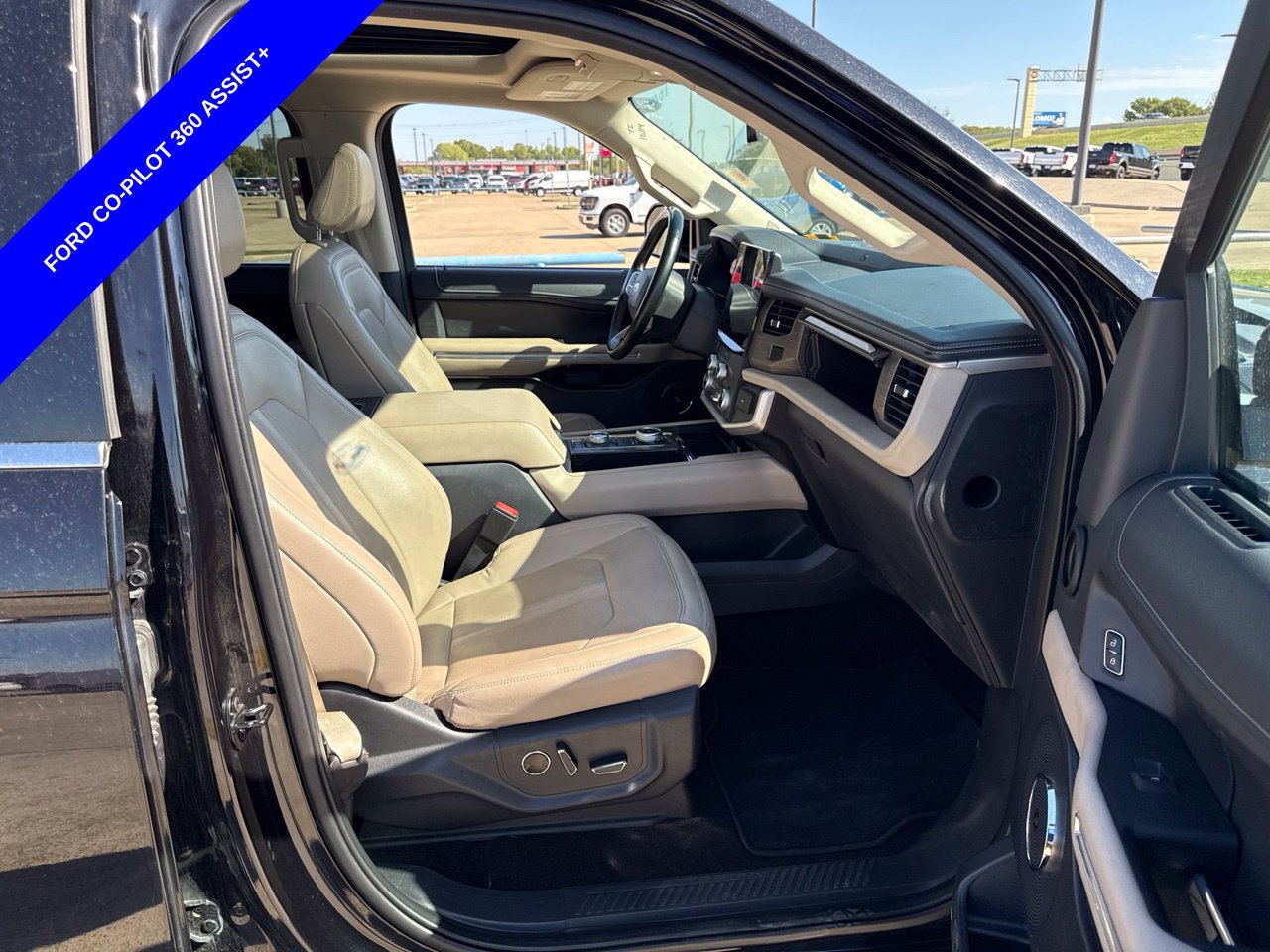 Used 2023 Ford Expedition Limited AWD/4WD image 15