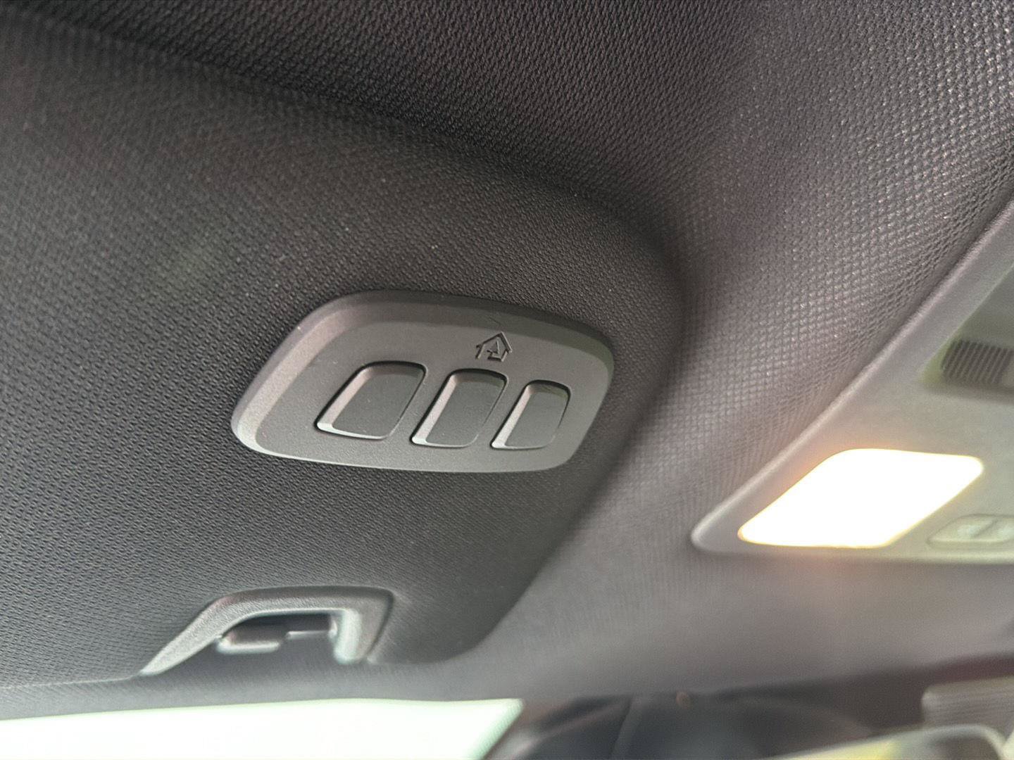 Used 2025 Ford Mustang GT Premium RWD image 27