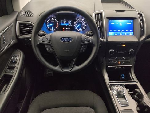 Used 2020 Ford Edge SE image 22