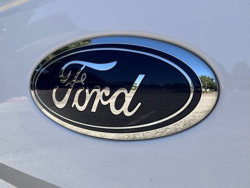 Used 2017 Ford F150 Lariat AWD/4WD image 22