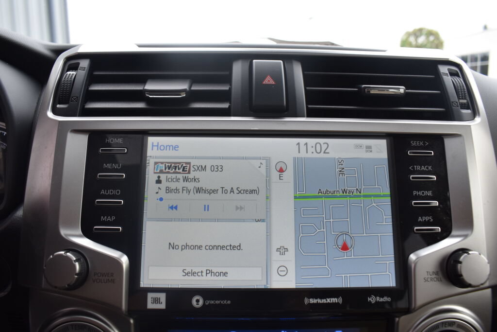 Certified 2024 Toyota 4Runner Limited AWD/4WD image 11