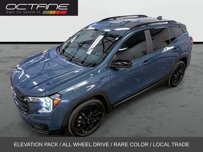 Used 2024 GMC Terrain SLE w/ Driver Convenience Package
