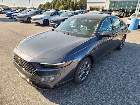 New 2026 Honda Accord EX-L image 2
