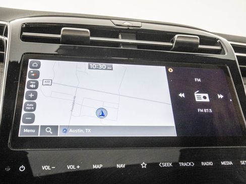 Used 2024 Hyundai Santa Cruz Limited image 23