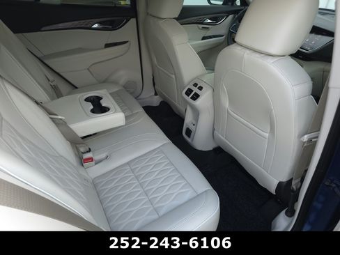 Used 2023 Buick Envision Avenir FWD image 37