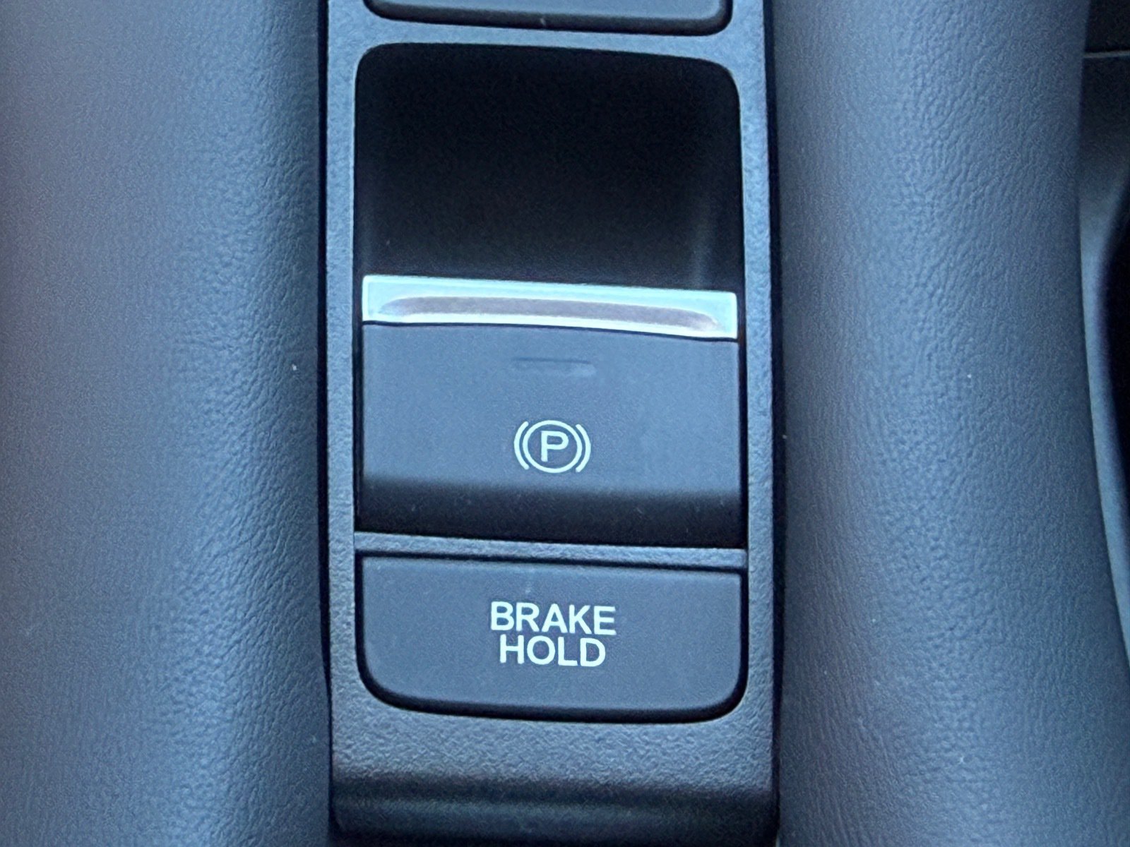 Used 2026 Honda HR-V Sport image 34
