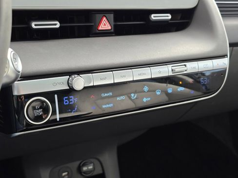 Used 2024 Hyundai Ioniq 5 Limited image 23