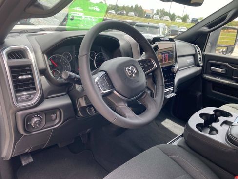 Used 2026 RAM 2500 Big Horn AWD/4WD image 27