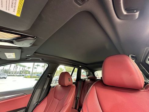 Used 2024 BMW X3 M40i w/ Premium Package image 23