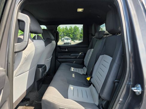 Used 2024 Toyota Tacoma TRD Sport w/ TRD Sport Upgrade Package AWD/4WD image 11