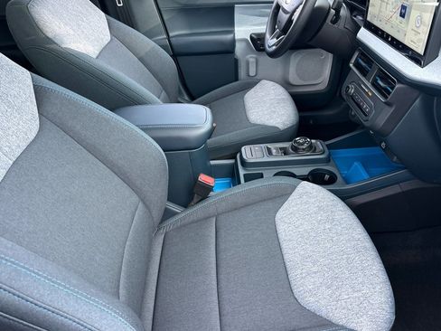 New 2025 Ford Maverick XLT image 14